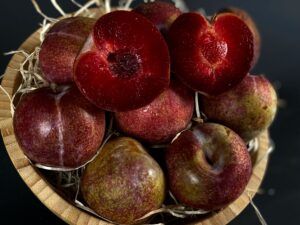 Prune lovita