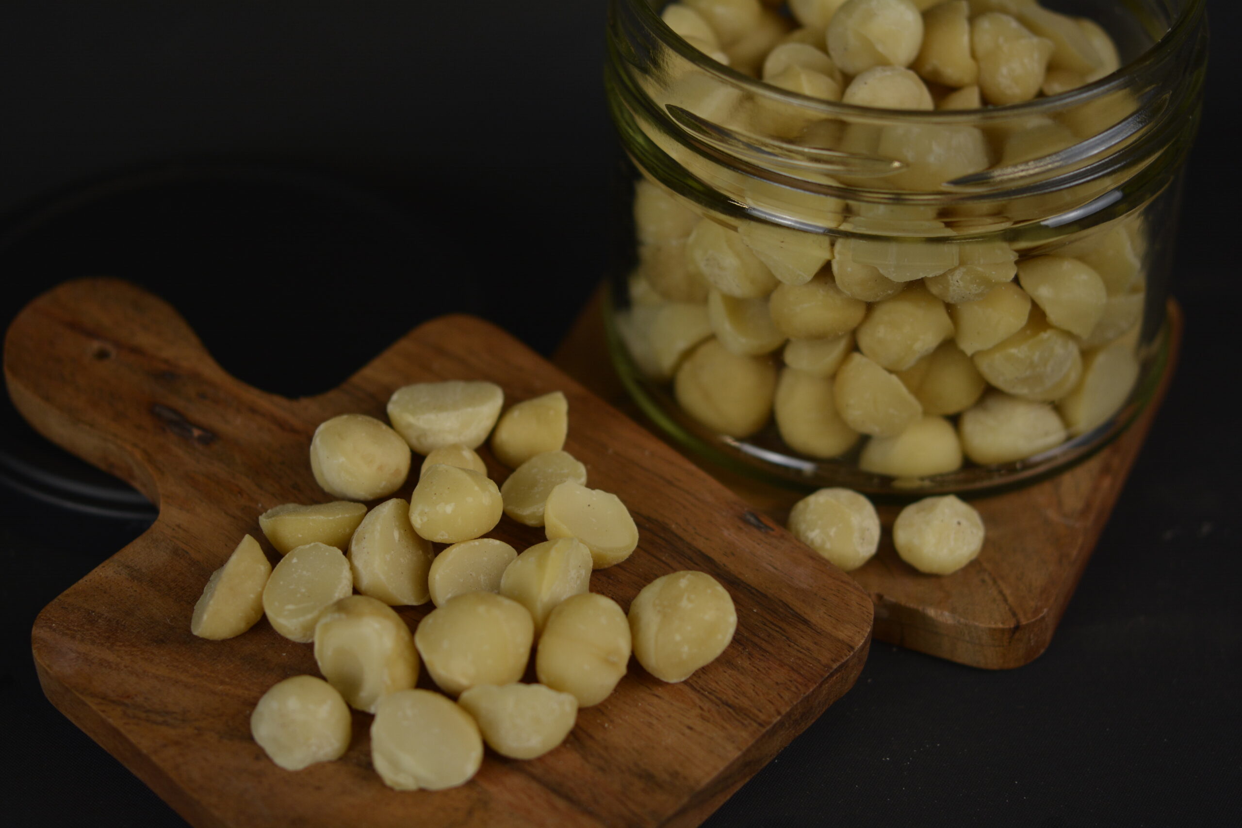 Noix de macadamia en bocal - (8,80€ les 200g)